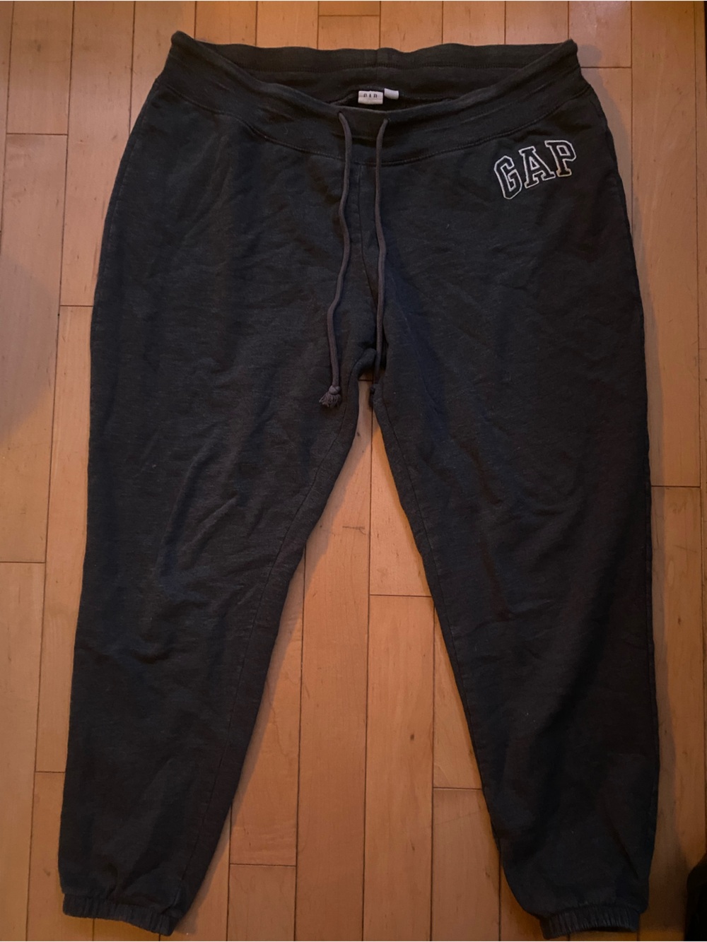 Y2K GAP WOMAN’S CAPRI